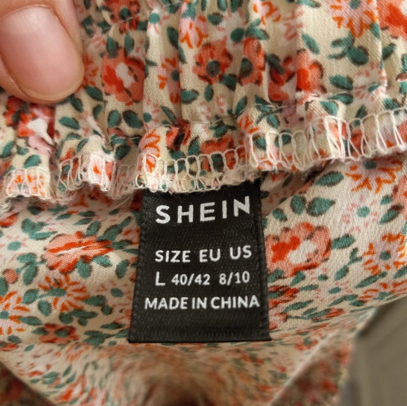 Tiered maxi skirt - Picture 3 of 3